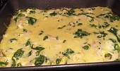Zapékané kuřecí kousky se špenátem a feta sýrem (Po 30 min v troubě)