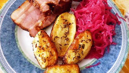 Brambory"polopečáky"z mikrovlnky