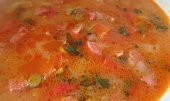 Dračí mlsná buřtová polévka, detail...