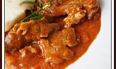 Hovězí plátky (kostky) v zelenině na rajčatové šťávě, Detail