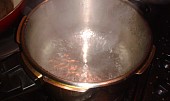 Indická kuchyně - Dhal s brusinkami, vařící voda