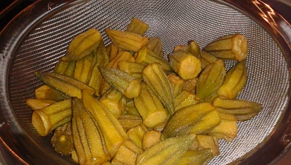 Indická kuchyně - Okra masala curry, mini okra