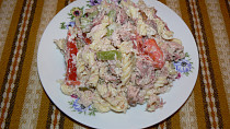 Jirkův salát s uzeným kaprem
