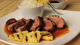 Kachní prsa s pikantní sladkokyselou omáčkou