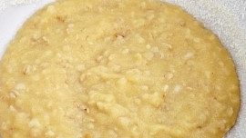 Krupičkovo-vločkový nákyp se špagetkou