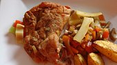 Kuřecí steak se zeleninou