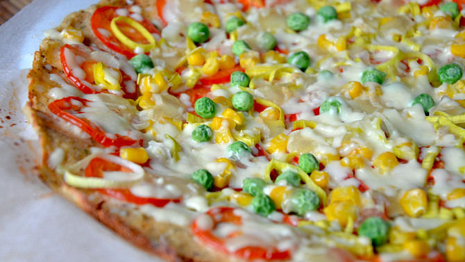 Květákovo - celerová pizza bez mouky