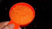 Ostrá čočková polévka v PH, 1 hrnek červené čočky