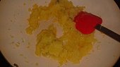 Pistáciová kuřecí korma (česnekovo zázvorová pasta, 2 kostky)