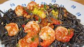 Sépiové linguine s krevetami