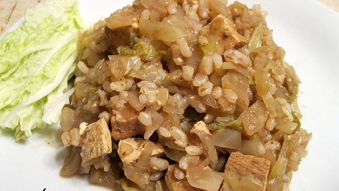 Tofu v zelí s rýží