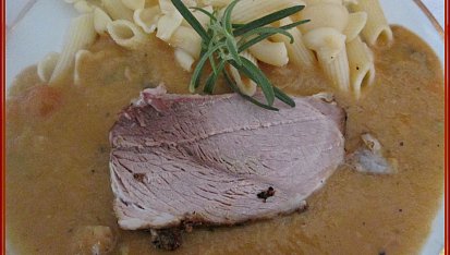 Vepřová plec v paprikové omáčce, Vepřová plec v paprikové omáčce