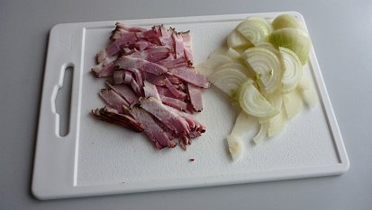 Zelí s anglickou a cibulí