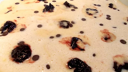 Blažené švestky ả la clafoutis, Syrové těsto před vložením do rouby