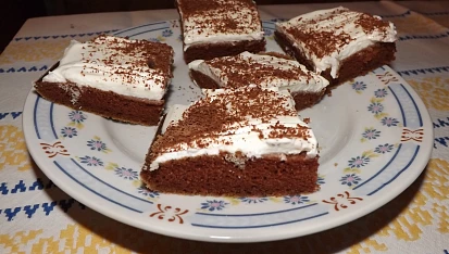 Bláznivý koláč ke kafíčku