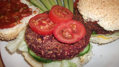 Burgery z červené řepy
