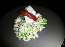 Čočkový salát s brokolicí a tuňákem