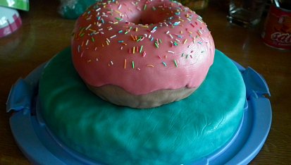 Dort SIMPSONOVI - Homer v donutu