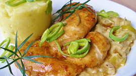 Glazované kuřecí s pórkovou omáčkou