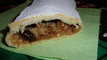 Jablečný závin