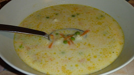 Jemná hrášková polévka s mrkví