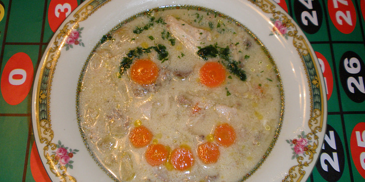 Kaldounová polévka v pomalém hrnci s drožďovými knedlíčky (KALDOUN bez knedlíčků)