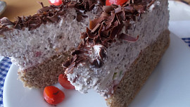 Kávový dort  s krémem z ledových  kaštanů, kofily a jogurtů