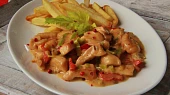 Kuřecí nudličky s červeným (růžovým) pepřem a gorgonzolou