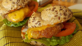 Lososové   karbanátky  s  bramborovou kaší + lososové burgery