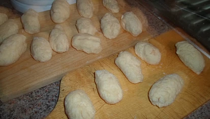 Moravskoslezské šišky s tvarohem