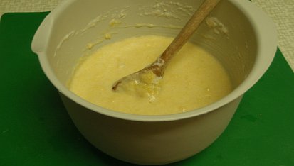 Ovocný koláč s pudinkovým rosolem