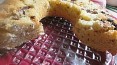 Bábovka podobná chuti Panettone - Italská vánoční bábovka, naříznuto...