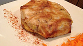 Pastilla s krepelkou a mandlemi