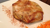 Pastilla s krepelkou a mandlemi