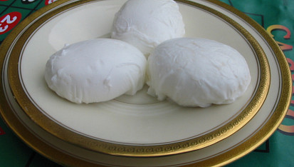 Polévka nakyselo se ztraceným vejcem, ZASTŘENÁ VEJCE http://www.labuznik.cz/recept/ztracena-zastrena-vejce-take1/