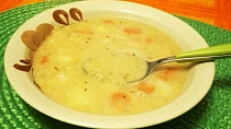 Polévka z červené čočky