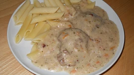 Skopová kýta na smetaně