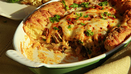 Šunkovo - houbová gougere