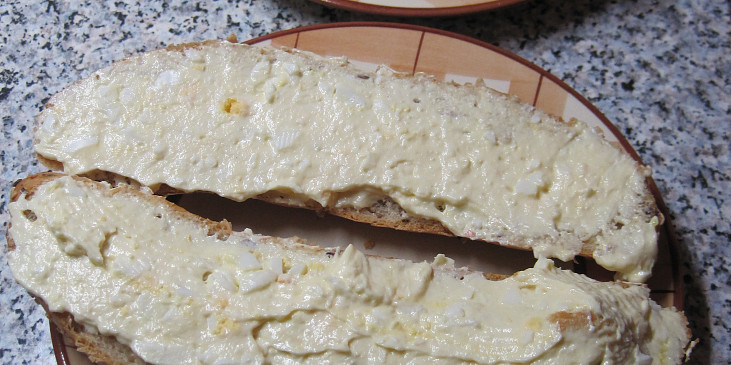 Vajíčková pomazánka z pomazánkového másla