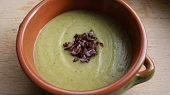 Veganský brokolicový krém