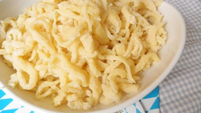 Bavorské špecle - základní těsto  (Spätzle)