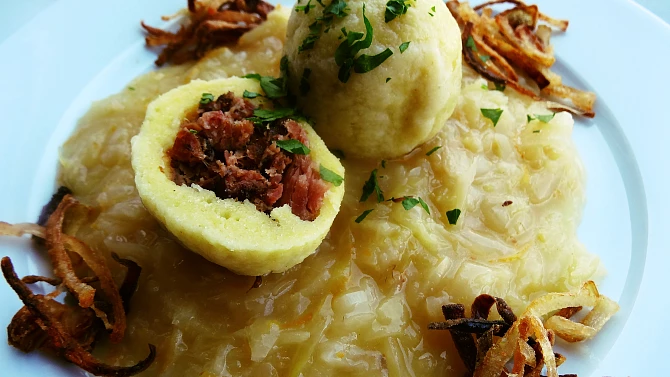 Bramborové koule s uzeným masem, Bramborové koule s uzeným masem