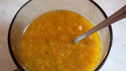 Cizrnová polévka s řapíkatým celerem