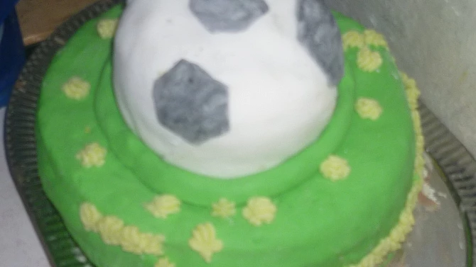Dort - fotbalový míč, snaha o fotbalový míč :)