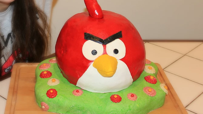 Dort ANGRY BIRDS - RED
