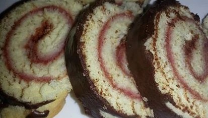 Jednoducho - rychlá a chutná roláda s marmeládou