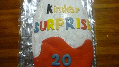 Kinder  vejce s překvapením ke 20 narozeninám