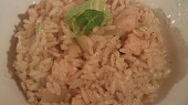 Kousky kuřecího masa s rýží