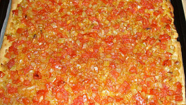 Mallorský zeleninový koláč - Coca de trampó