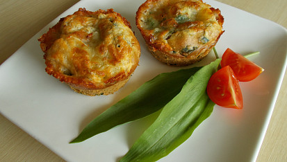 Medvědí muffiny s klobásou